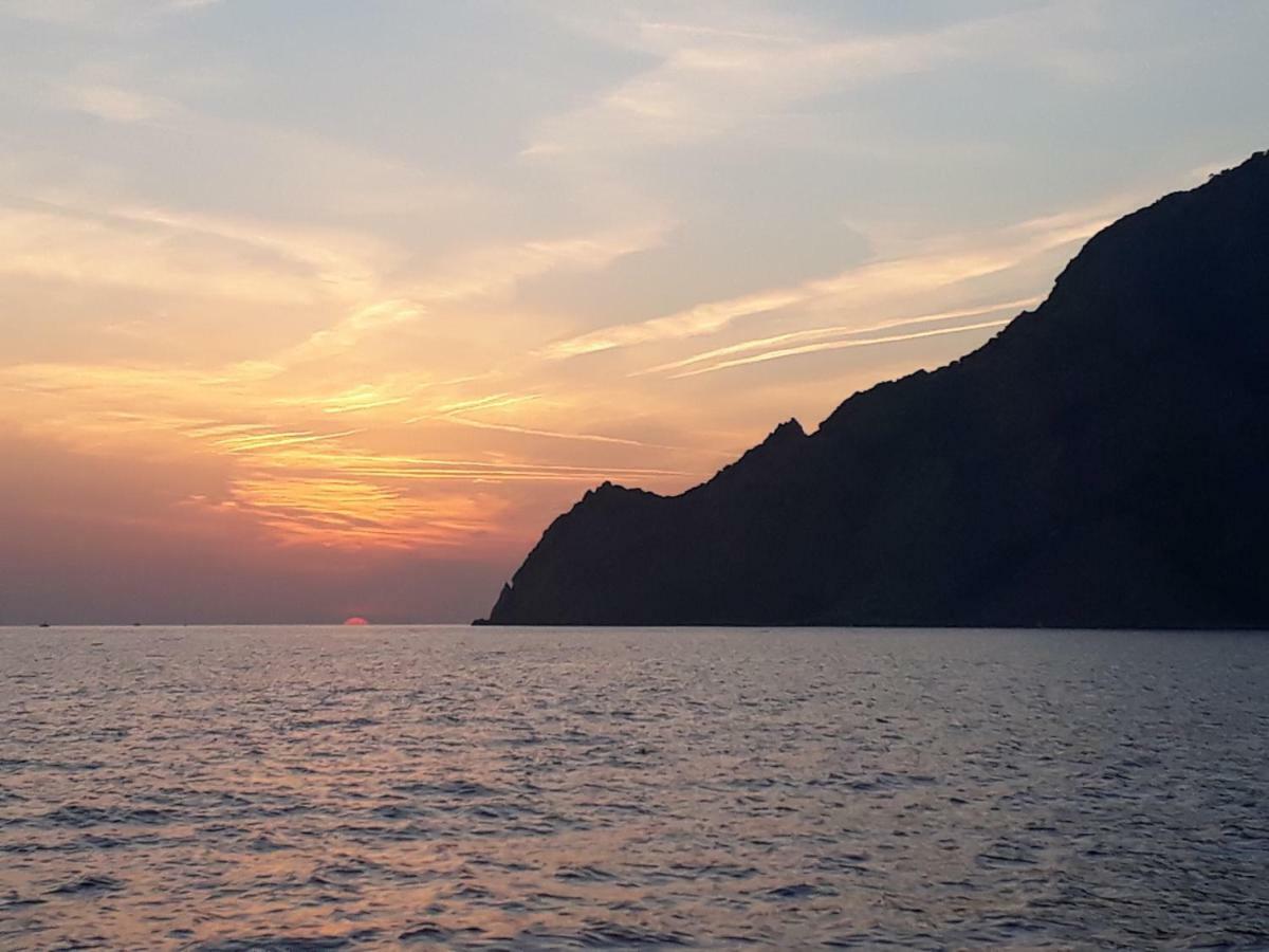 Vacation Вернацца Экстерьер фото